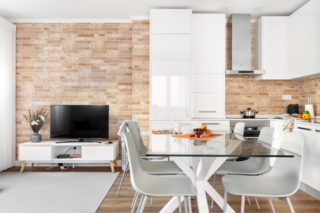 Joivy Bright And Beautiful 4br 5 Mins To Rato Subway Lisbon
